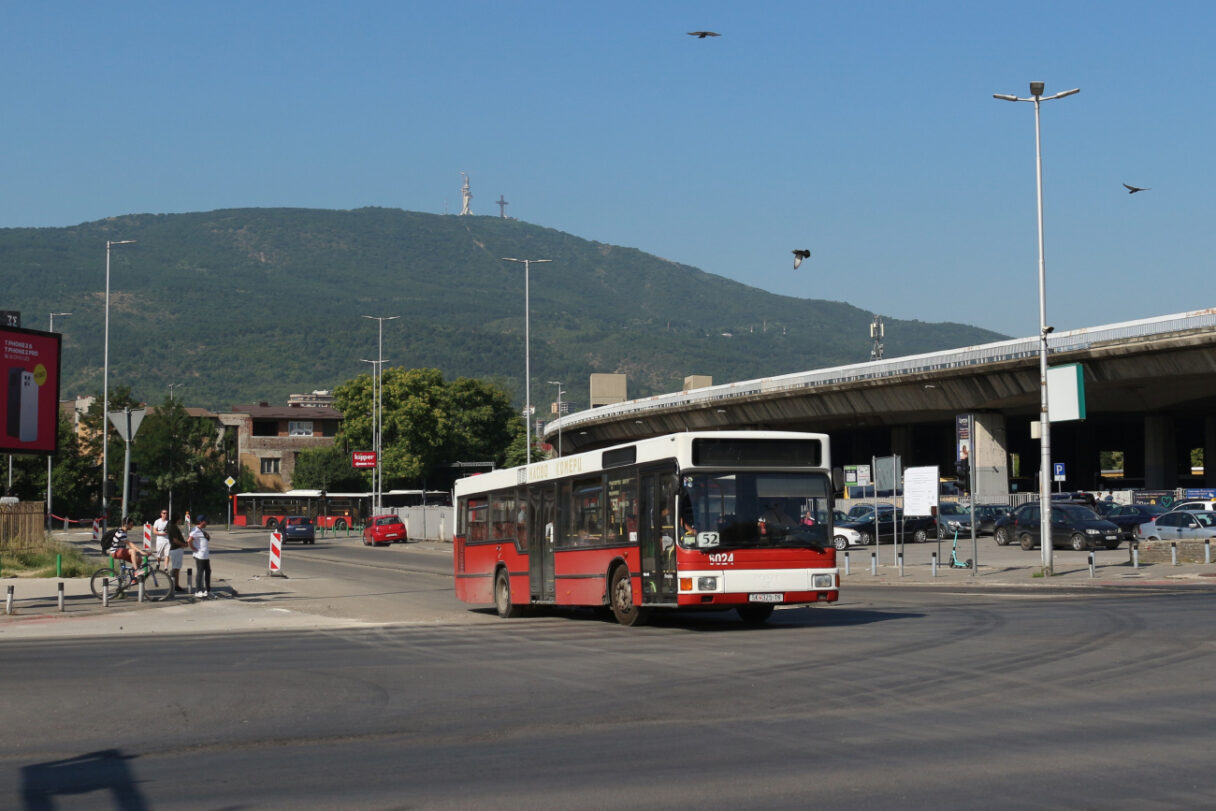 Severní Makedonie hodlá pořídit 150 elektrobusů. Z (údajně) maďarské půjčky