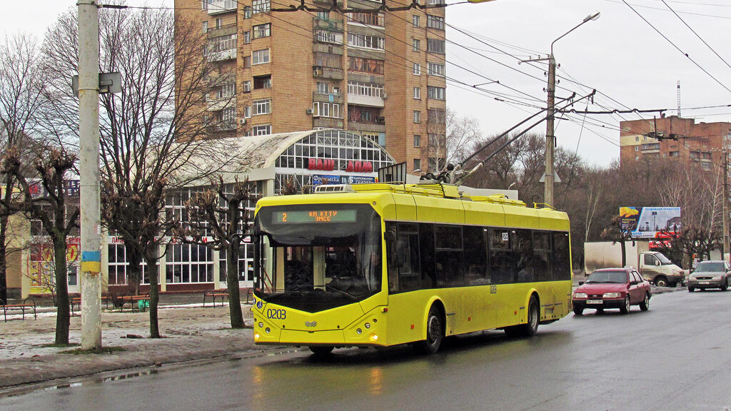 Po tramvajích i trolejbusy. Další ukrajinský provoz zastavila válka