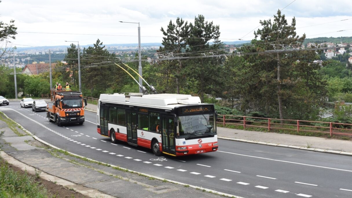 Praha odzkoušela poprvé trolejbusem infrastrukturu linek č. 51 a 53
