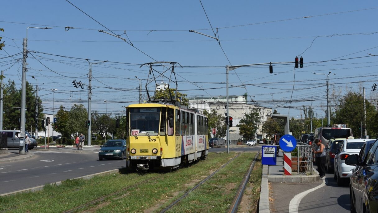 Astra – Bozankaya – Astra. Z vítězství v Ploiești se přece jen raduje místní producent