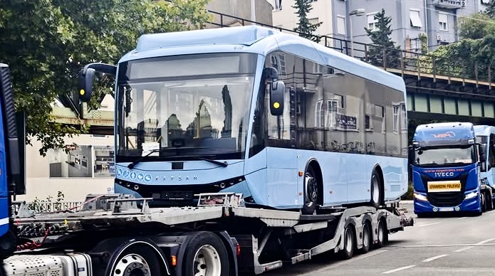 Autotrolej v Rijece se vrací k elektrické MHD. S elektrobusy