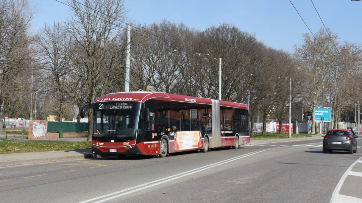 Soutěž na až 110 elektrobusů pro Milán vyhrál Karsan